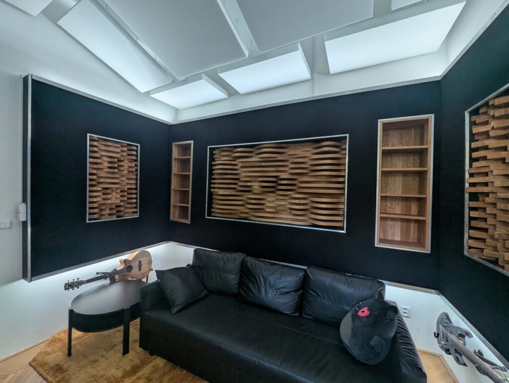 PXL_20250429_083220196